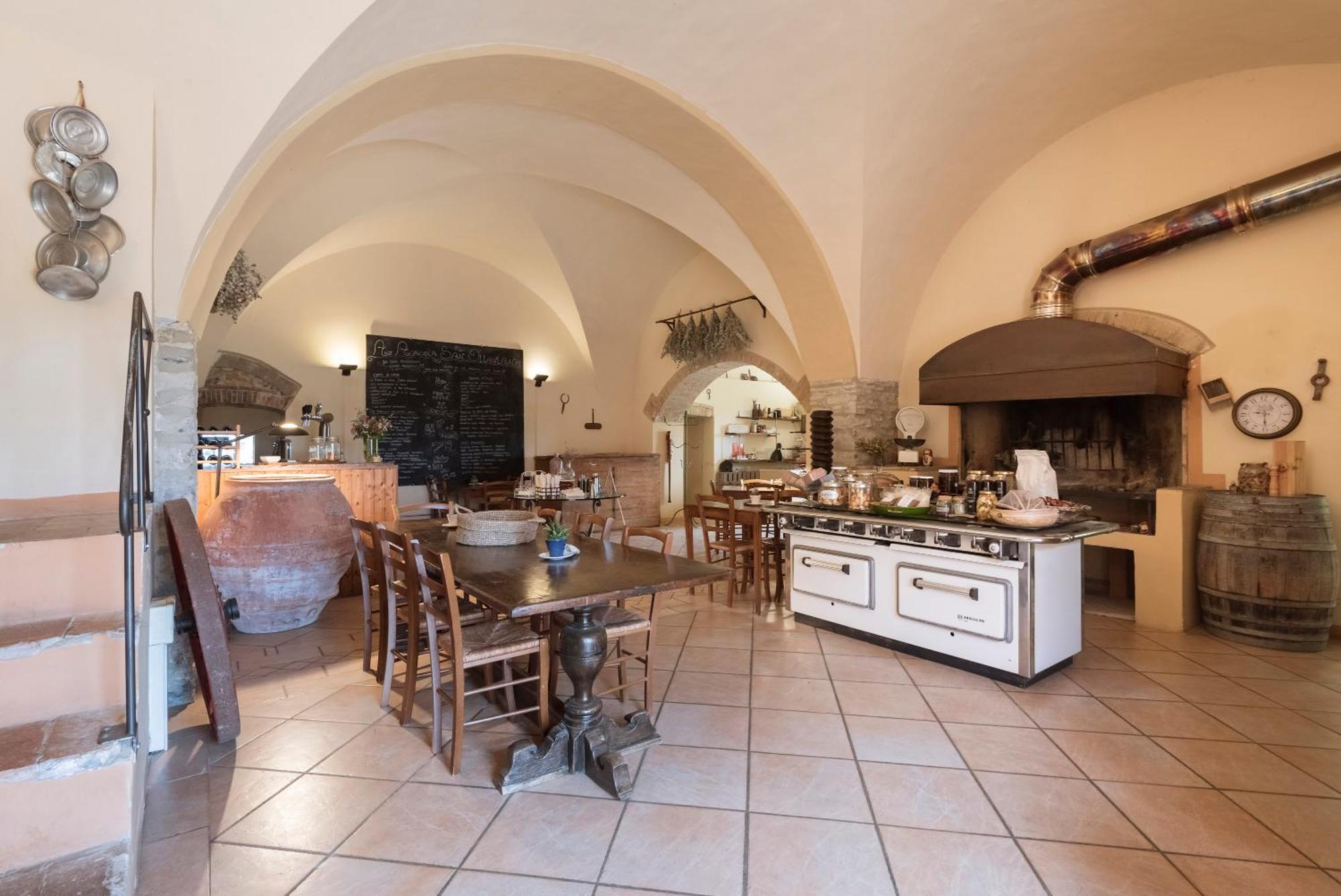 Agriturismo San Ottaviano Monterotondo  エクステリア 写真